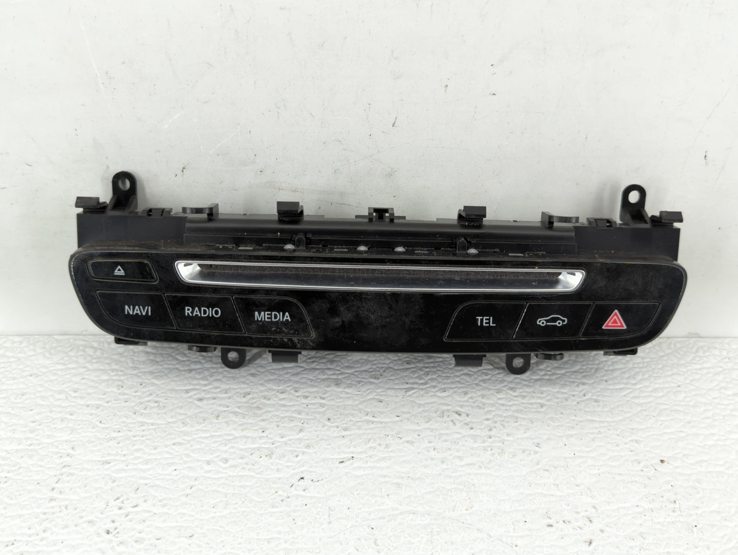 2016-2018 Mercedes-benz C300 Radio Control Panel - Oemusedautoparts1.com