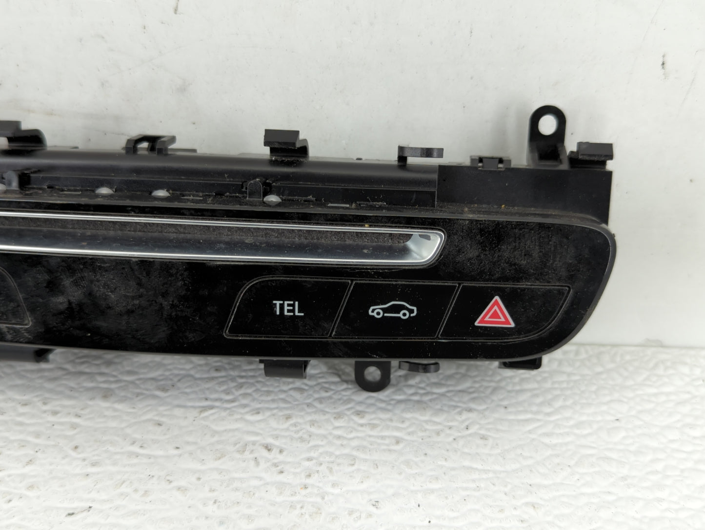2016-2018 Mercedes-benz C300 Radio Control Panel - Oemusedautoparts1.com