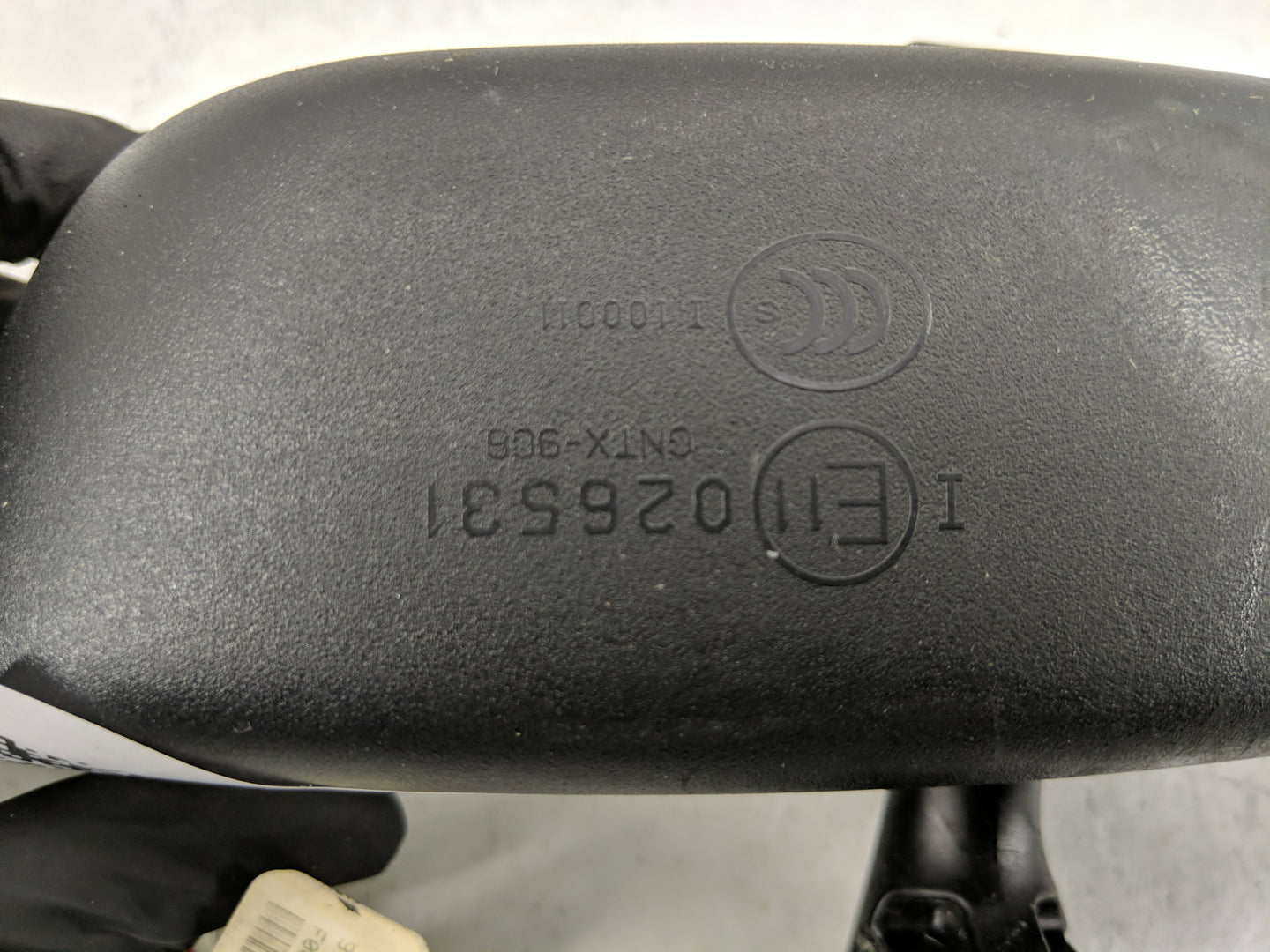 0 Mercedes-Benz Cla180 Interior Rear View Mirror Replacement OEM P/N:E11026531 Fits Fits 208 2009 2010 2011 2012 2013 2014 2