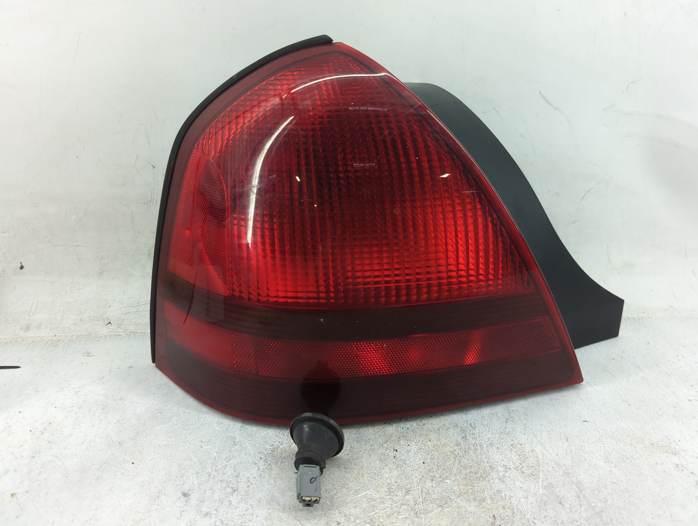 2003-2011 Mercury Grand Marquis Tail Light Assembly Driver Left OEM Fits Fits 2003 2004 2005 2006 2007 2008 2009 2010 2011 O