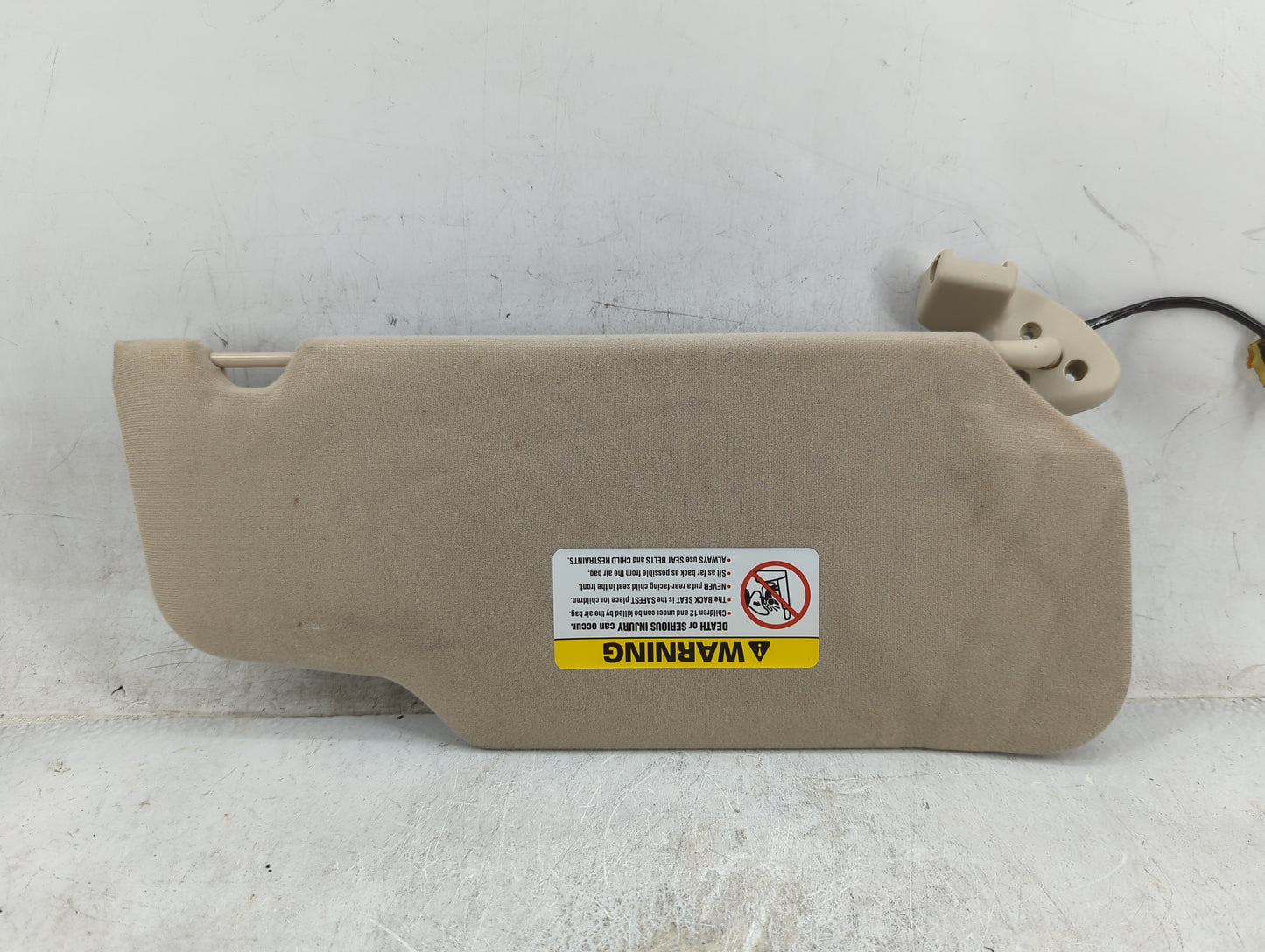2003-2005 Mercury Grand Marquis Sun Visor Shade Replacement Driver Left Mirror Fits Fits 2003 2004 2005 OEM Used Auto Parts 