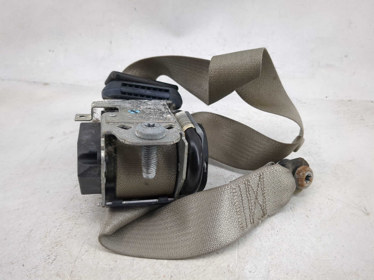 2008-2008 Mercury Mariner Drvier Front Seatbelt Retractor 1089553 - Oemusedautoparts1.com