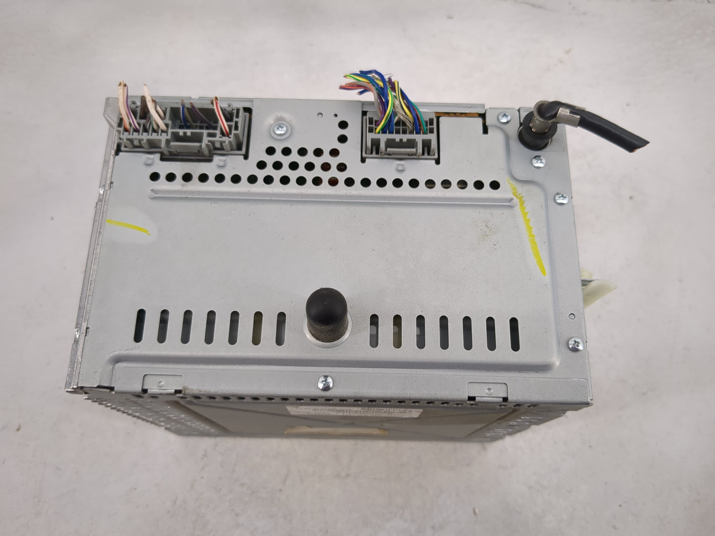 2008 Mercury Mariner Radio AM FM Cd Player Receiver Replacement Fits Fits 2009 OEM Used Auto Parts - Oemusedautoparts1.com