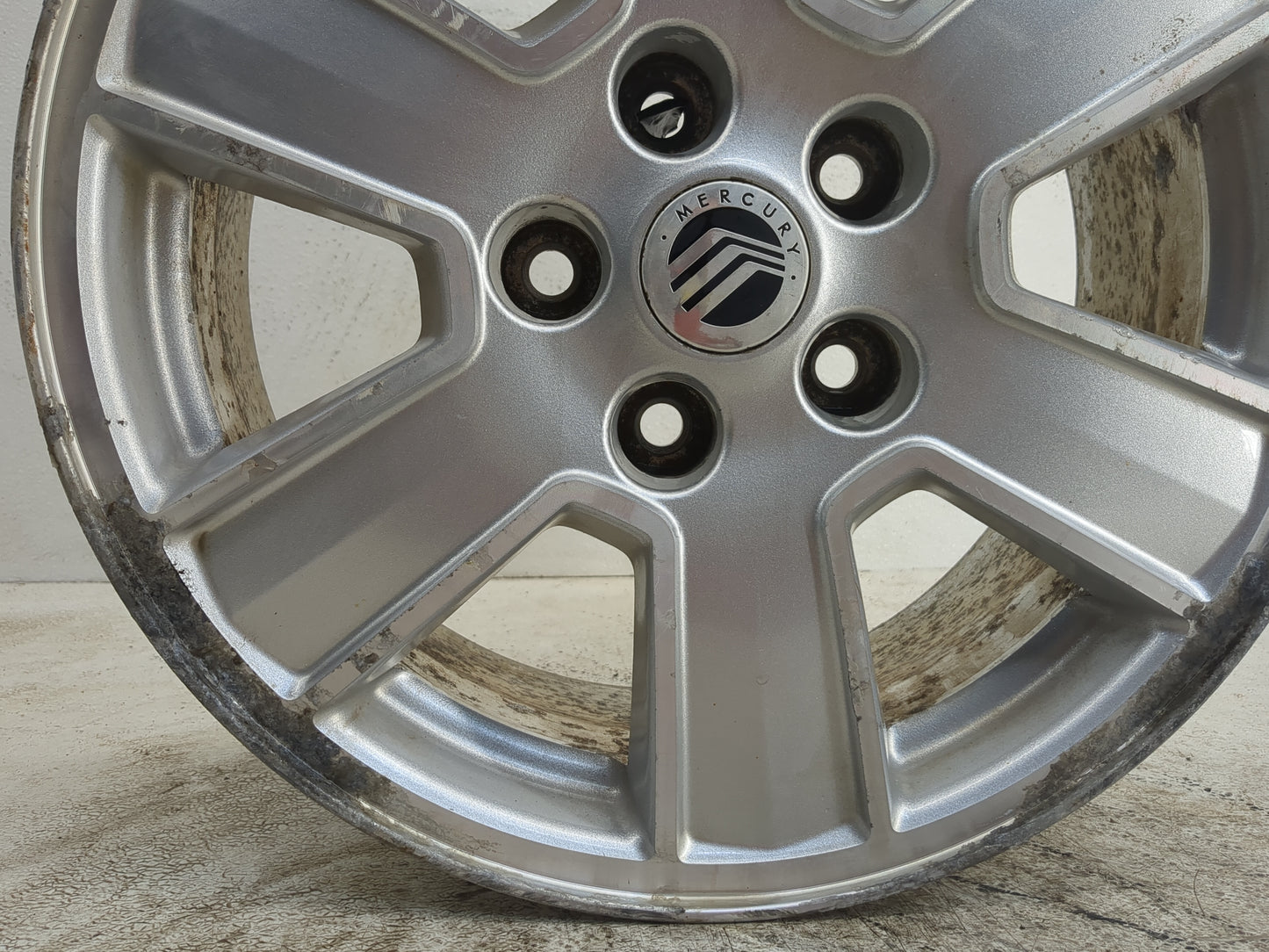 2008-2011 Mercury Mariner Oem Wheel Rim 1188745 - Oemusedautoparts1.com
