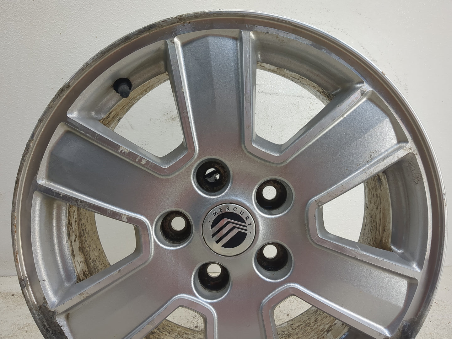 2008-2011 Mercury Mariner Oem Wheel Rim - Oemusedautoparts1.com
