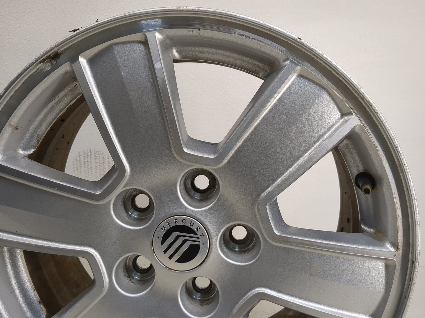 2008-2011 Mercury Mariner Oem Wheel Rim - Oemusedautoparts1.com