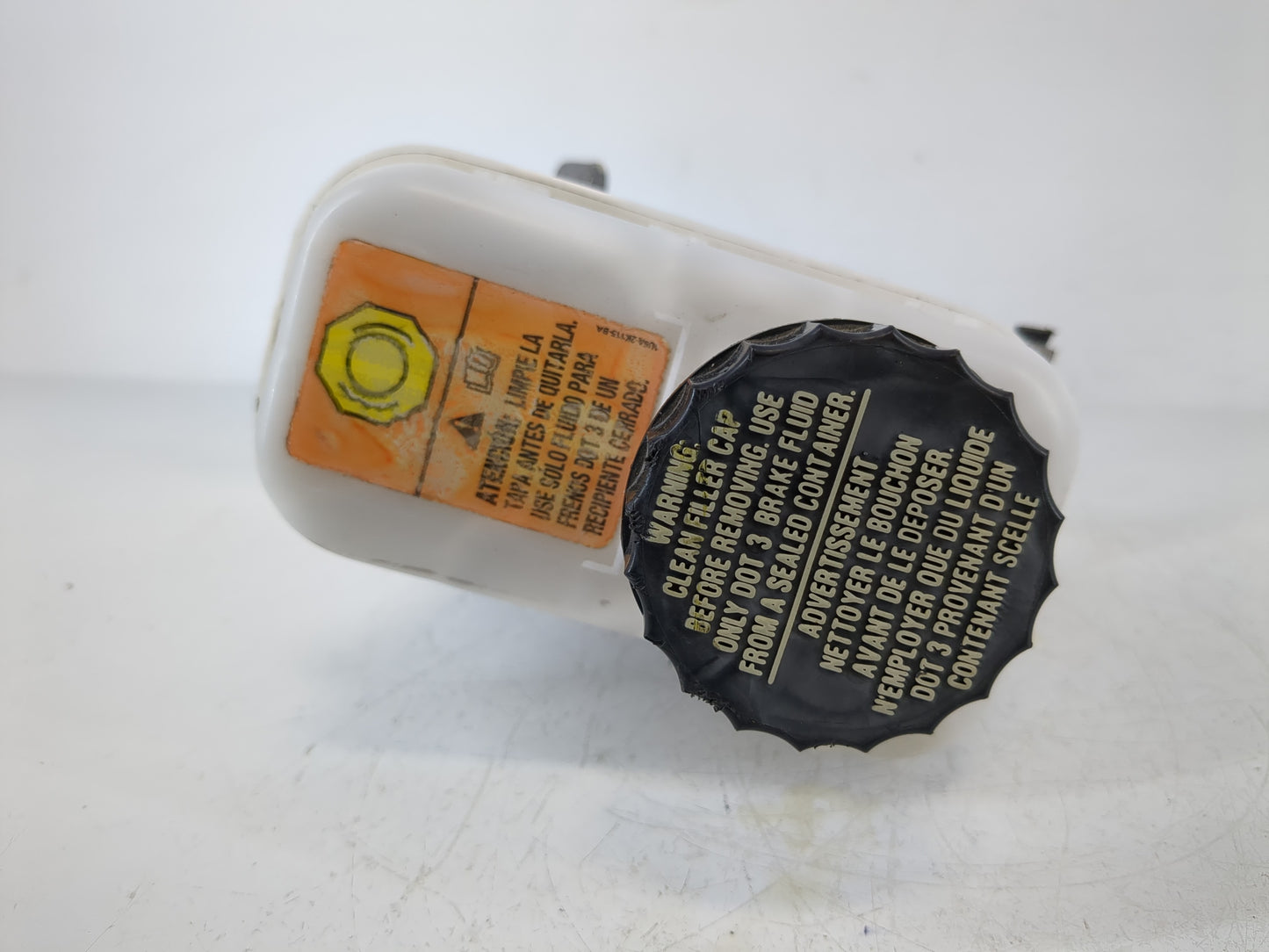 2009-2011 Mercury Mariner Brake Master Cylinder - Oemusedautoparts1.com