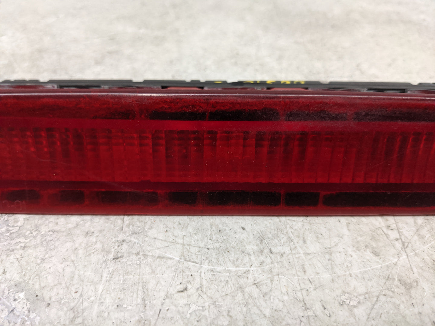 2005-2007 Mercury Mariner Rear Center Lid Brake Light Tail Light Fits Fits 2005 2006 2007 OEM Used Auto Parts - Oemusedautop
