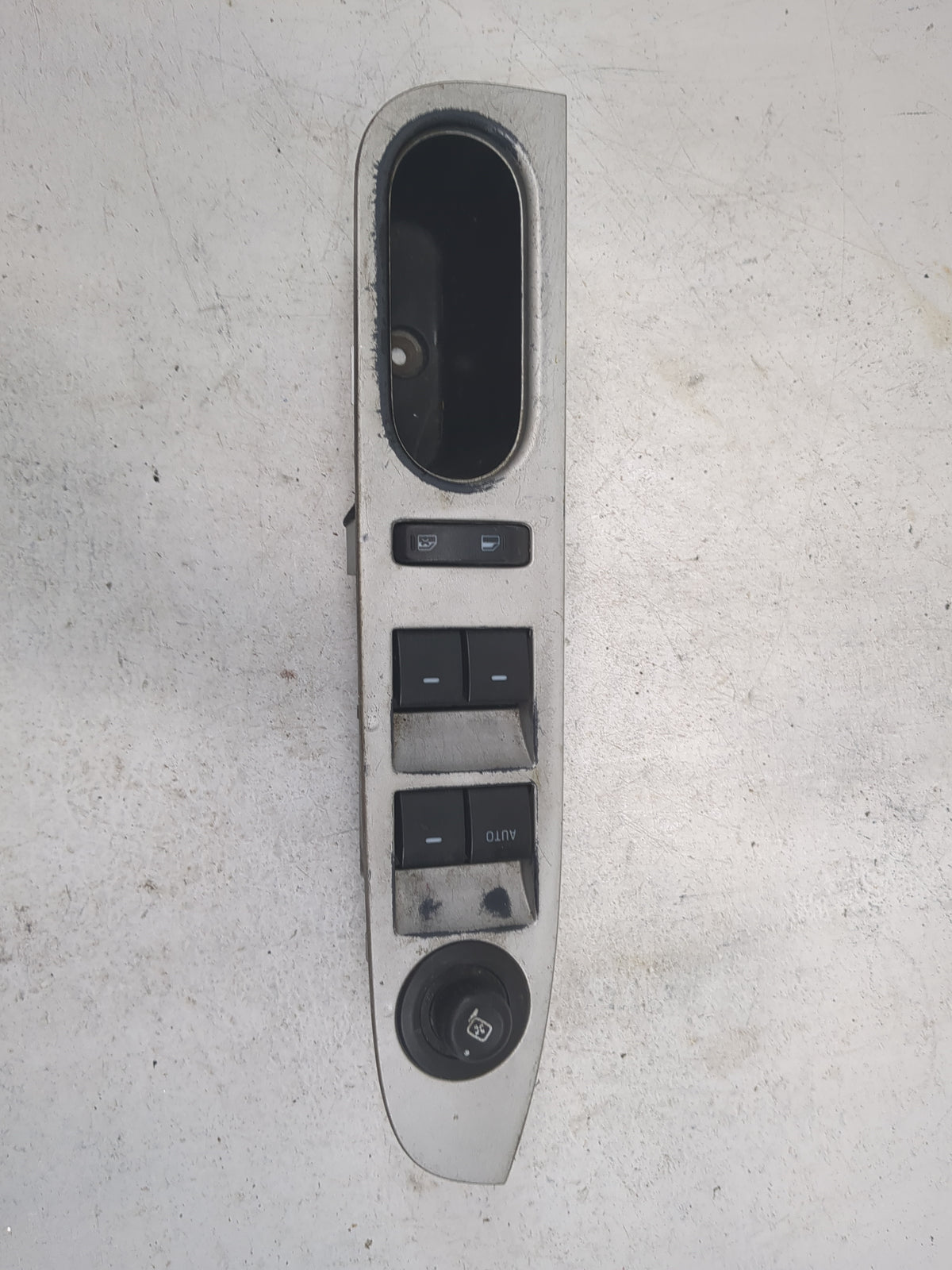 2010-2011 Mercury Milan Master Power Window Switch Replacement Driver Side Left Fits Fits 2010 2011 2012 OEM Used Auto Parts