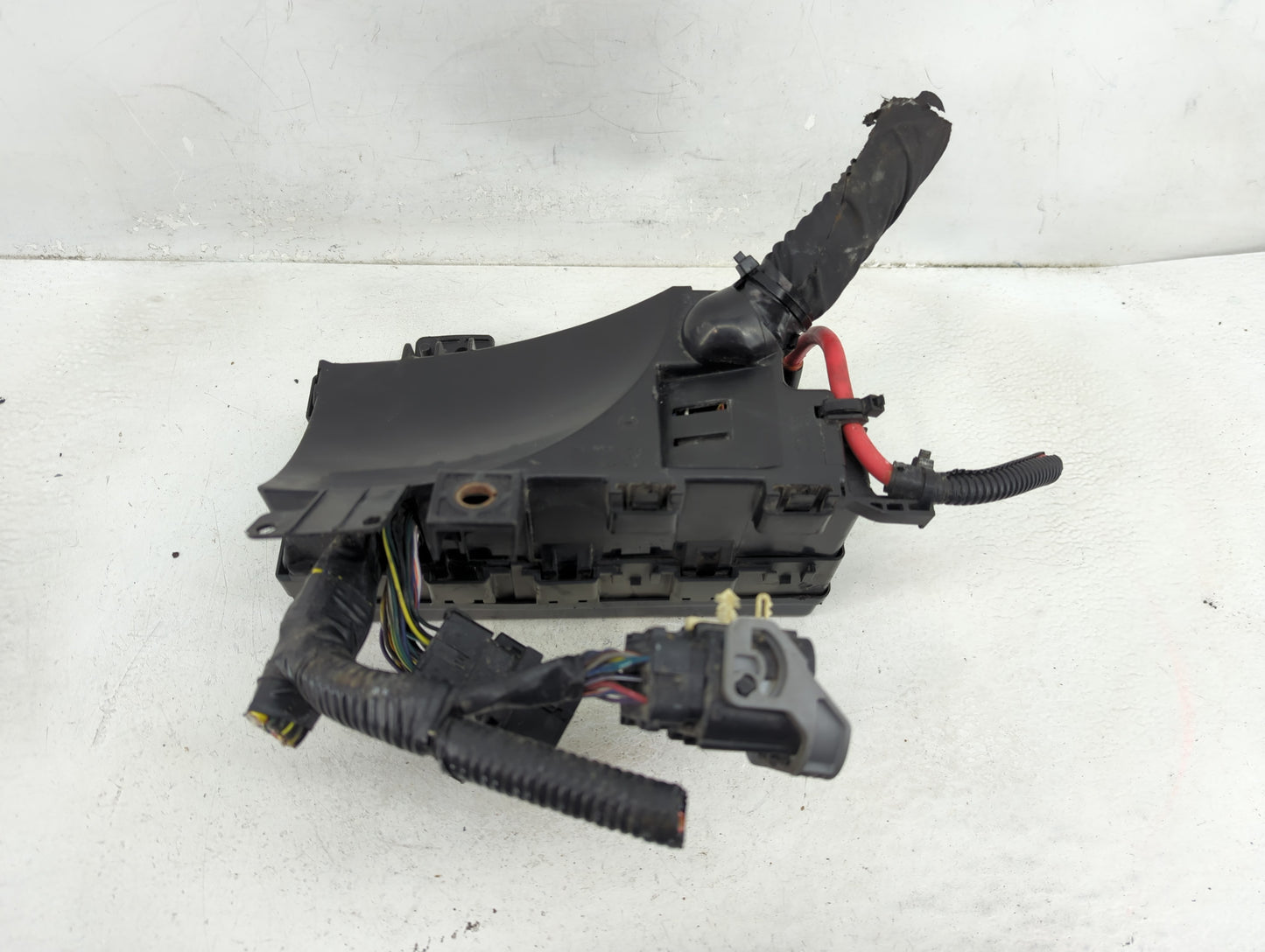 2010-2011 Mercury Milan Fusebox Fuse Box Panel Relay Module Fits Fits 2010 2011 2012 OEM Used Auto Parts - Oemusedautoparts1