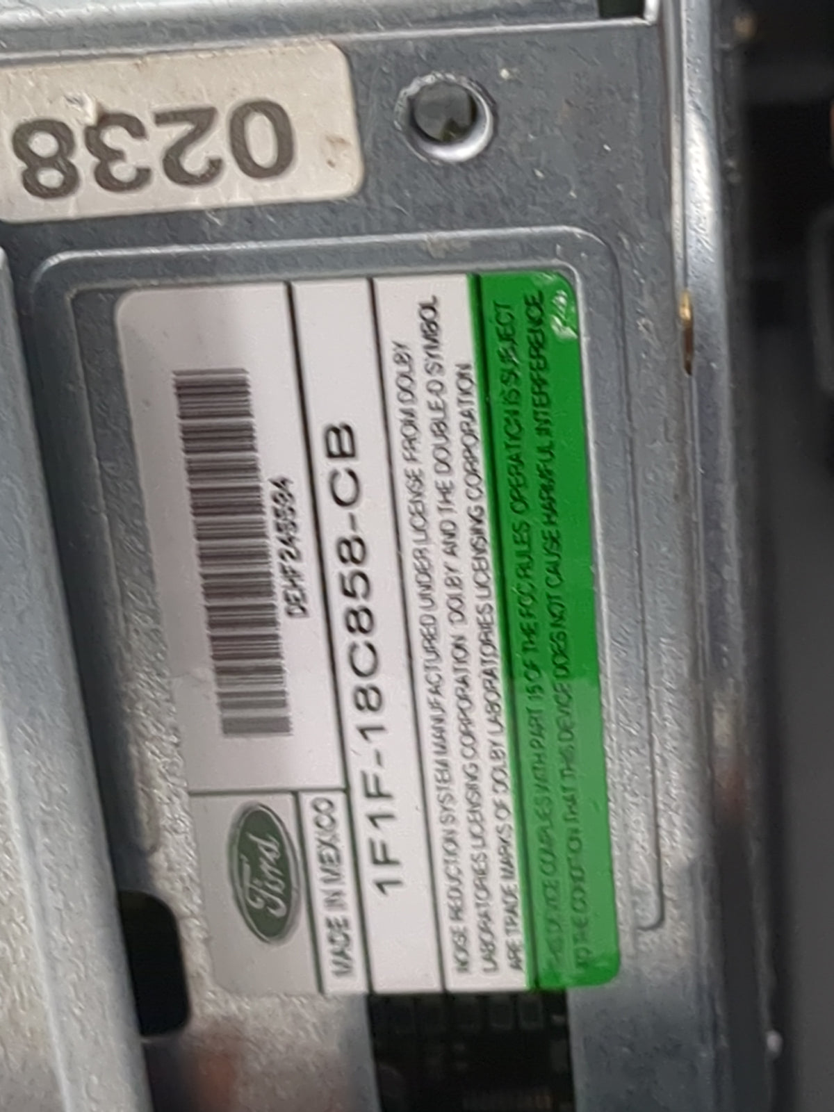 2001-2003 Mercury Sable Radio AM FM Cd Player Receiver Replacement Fits Fits 2001 2002 2003 OEM Used Auto Parts - Oemusedaut