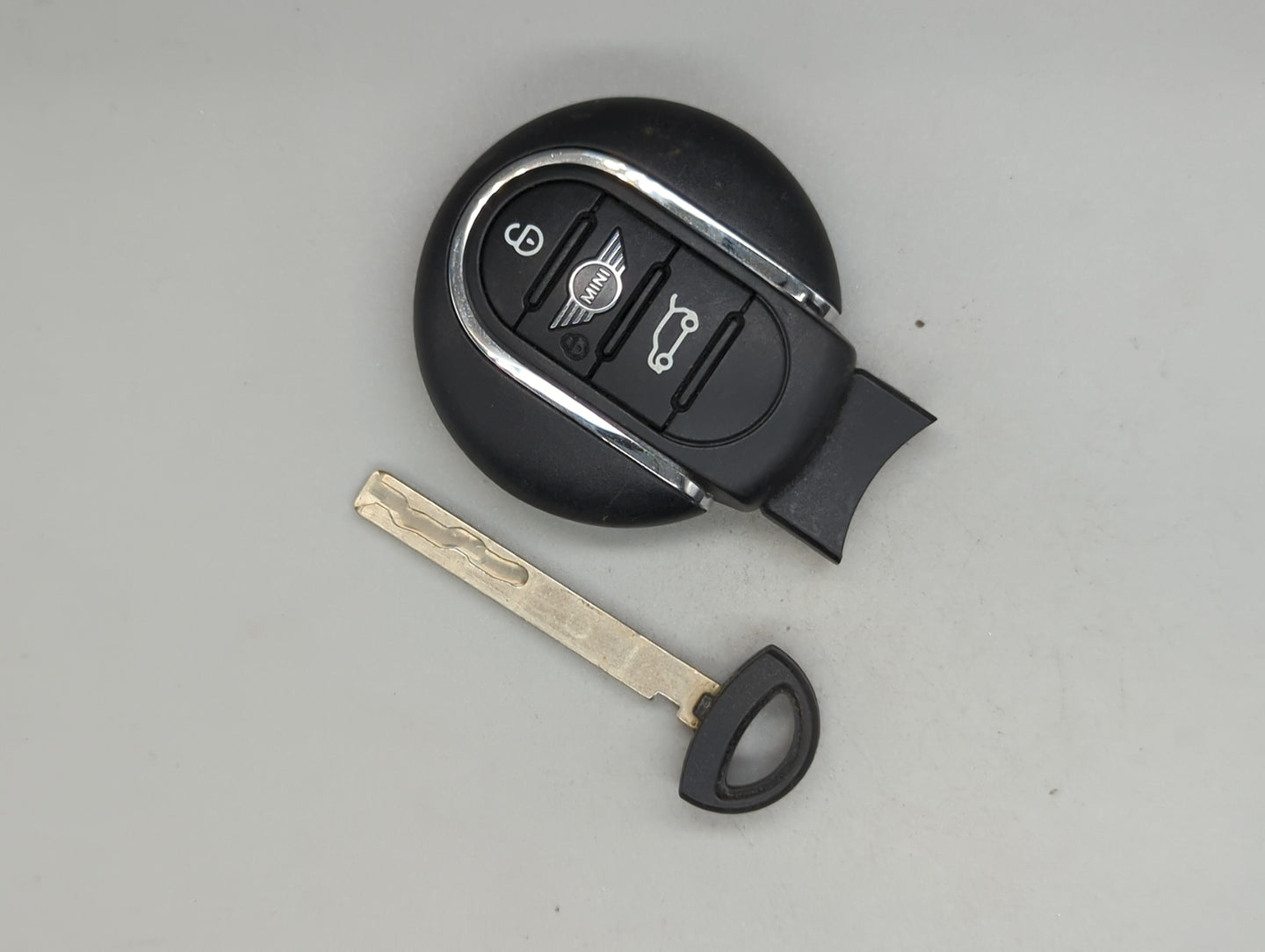 Mini Keyless Entry Remote Fob NBGIDGNG1 5A40792-01 3 buttons - Oemusedautoparts1.com