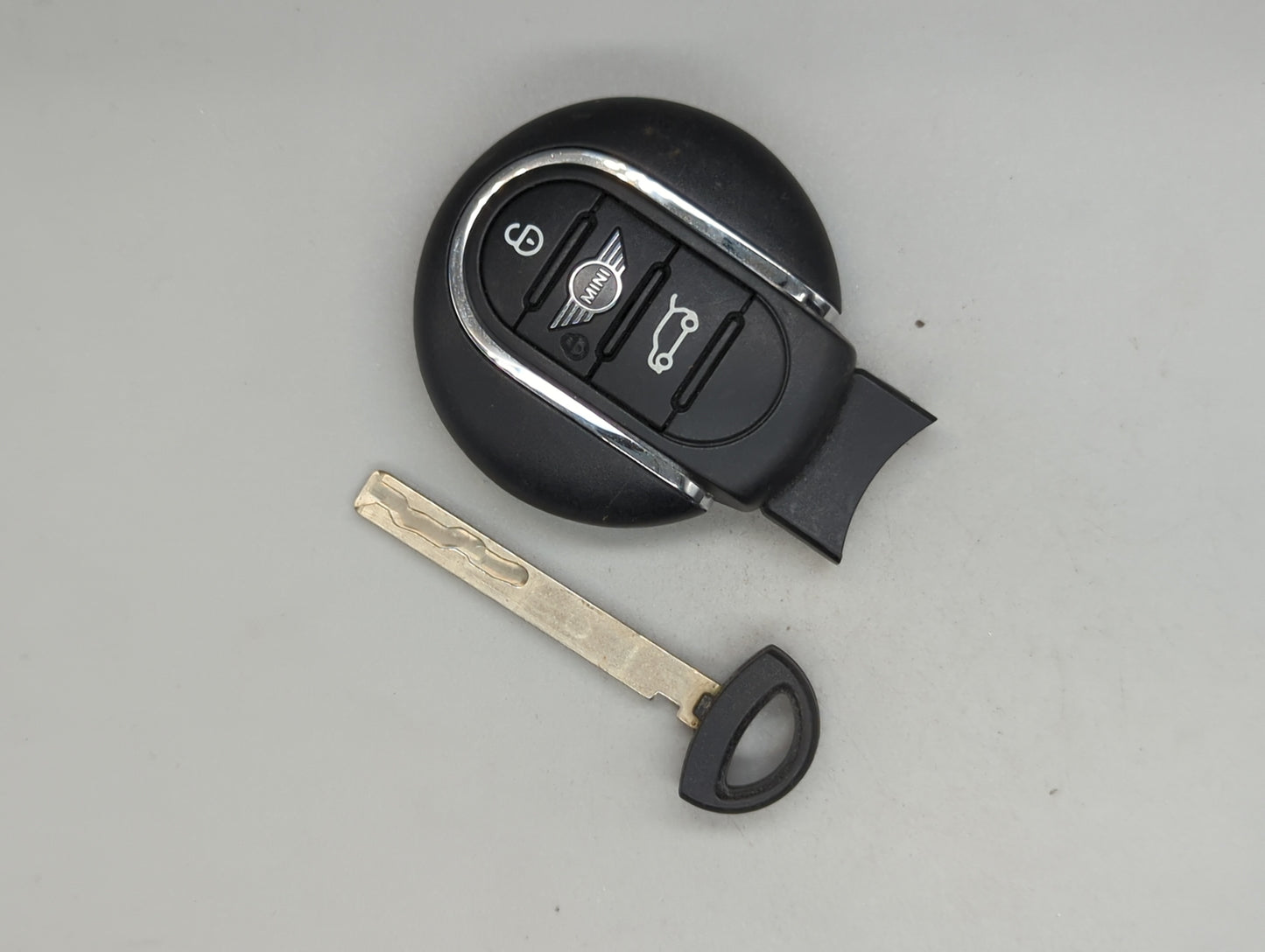 Mini Keyless Entry Remote Fob NBGIDGNG1 5A40792-01 3 buttons - Oemusedautoparts1.com