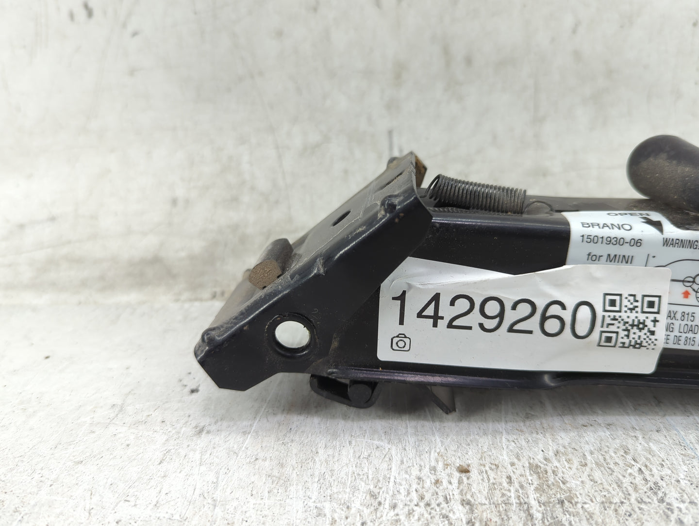 2016 Mini Cooper Spare Scissor Car Jack - Oemusedautoparts1.com