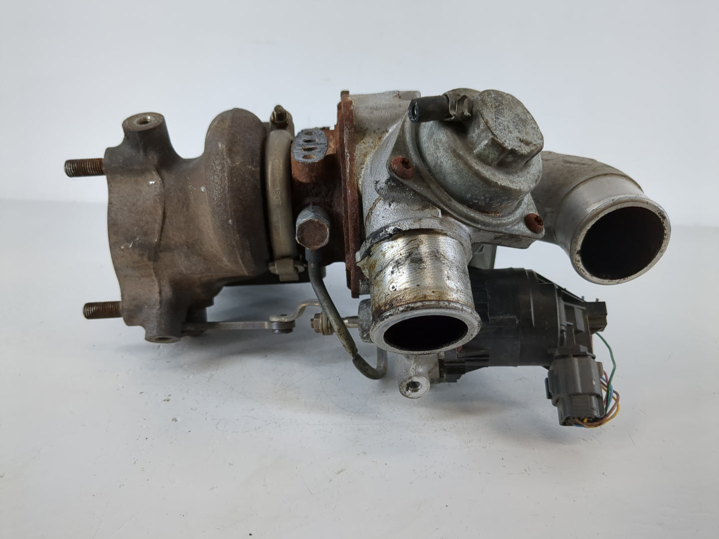Turbos or Exhaust Manifold 2019 MITSUBISHI ECLIPSE CROSS - Oemusedautoparts1.com