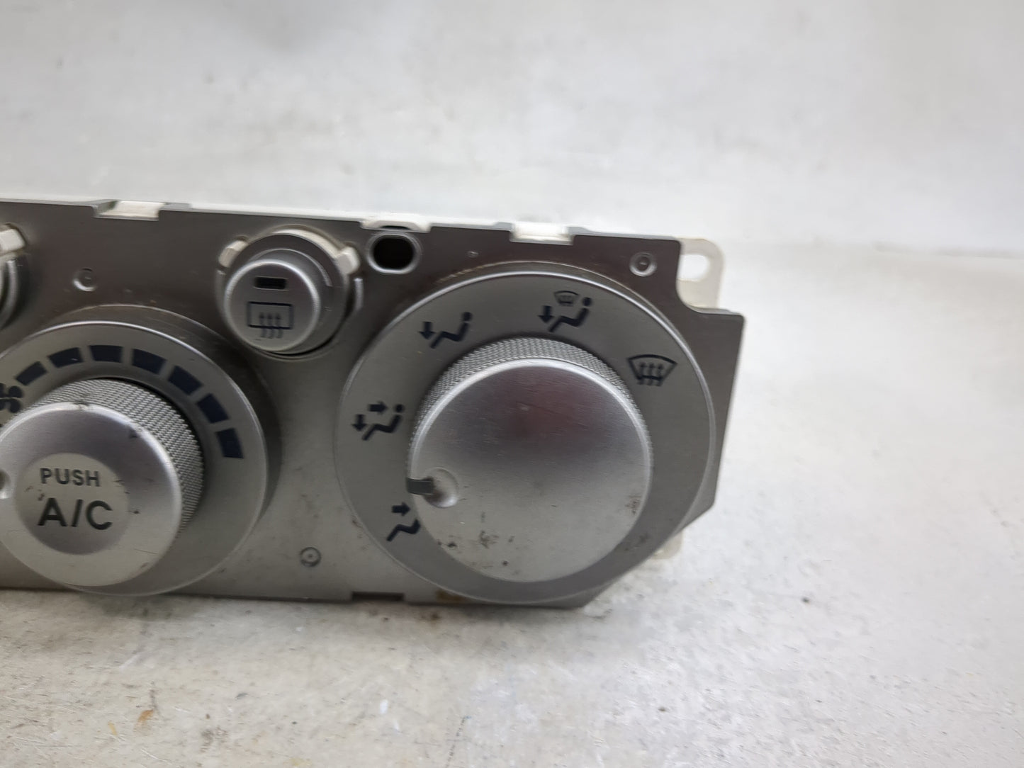 2009-2012 Mitsubishi Galant Climate Control Module Temperature AC/Heater Replacement Fits Fits 2009 2010 2011 2012 OEM Used 