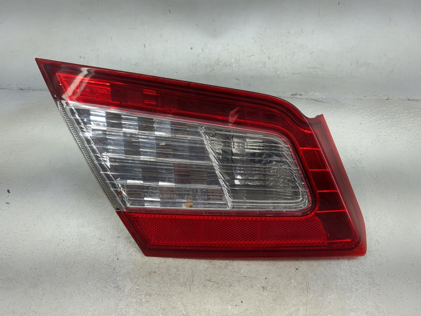 2009-2012 Mitsubishi Galant Driver Left Side Deck Lid Mounted Tail Light - Oemusedautoparts1.com