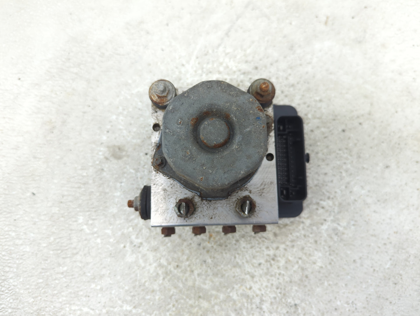 0 Mitsubishi Mirage ABS Pump Control Module Replacement Fits OEM Used Auto Parts - Oemusedautoparts1.com