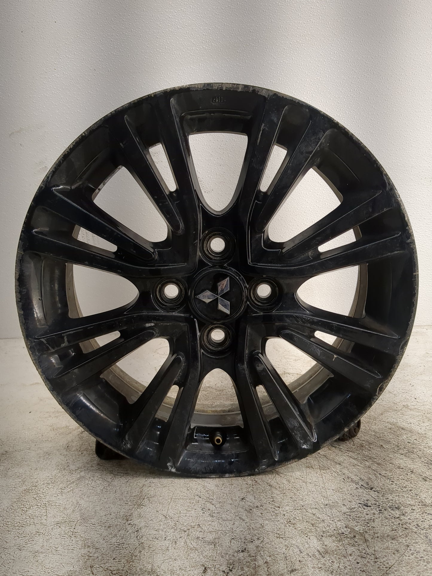 2017-2020 Mitsubishi Mirage Oem Wheel Rim - Oemusedautoparts1.com