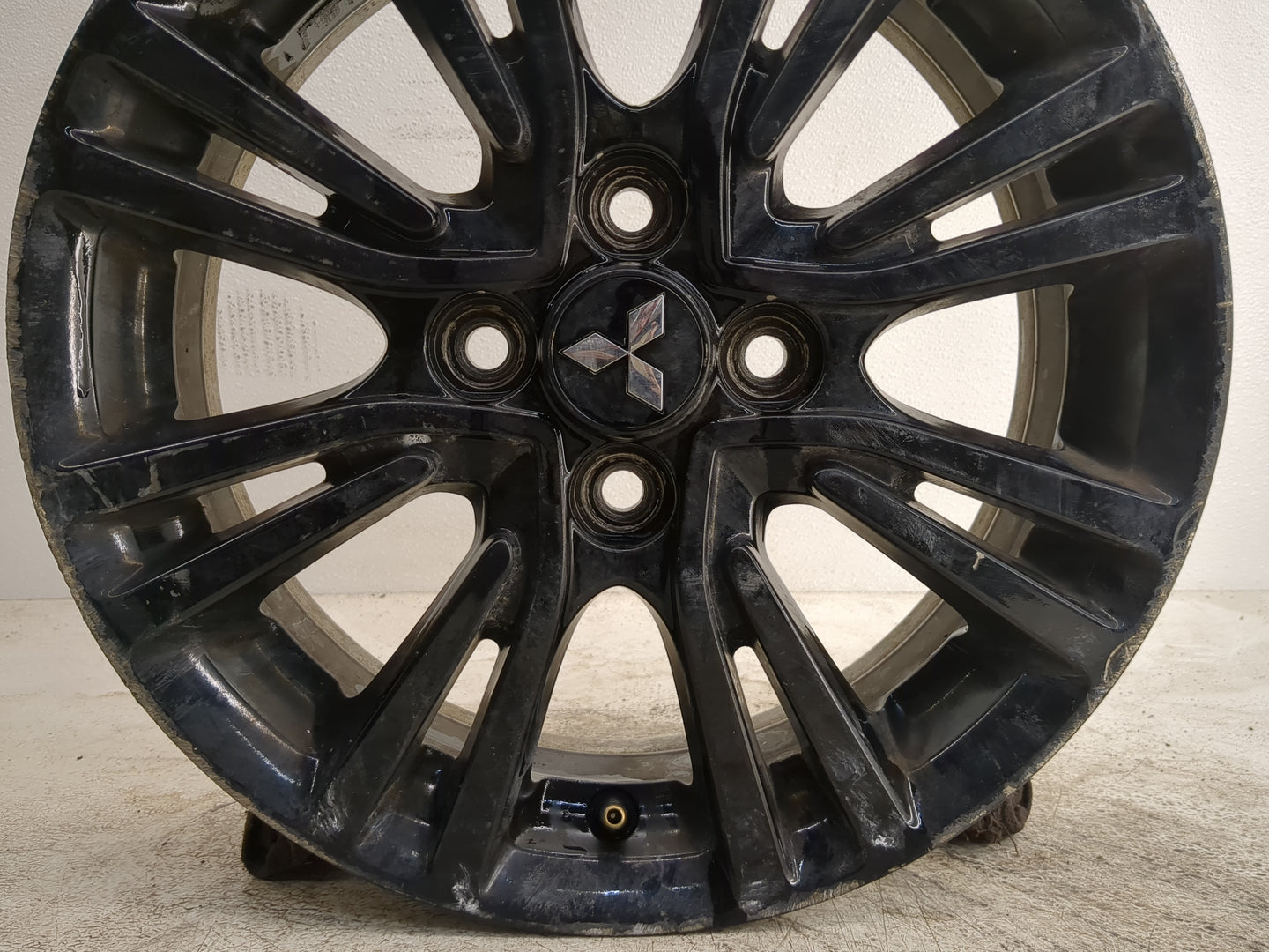 2017-2020 Mitsubishi Mirage Oem Wheel Rim - Oemusedautoparts1.com