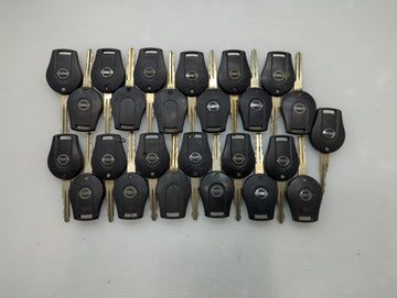 Lot of 25 Nissan Keyless Entry Remote Fob CWTWB1U751 | CWTWB1U816 MIXED