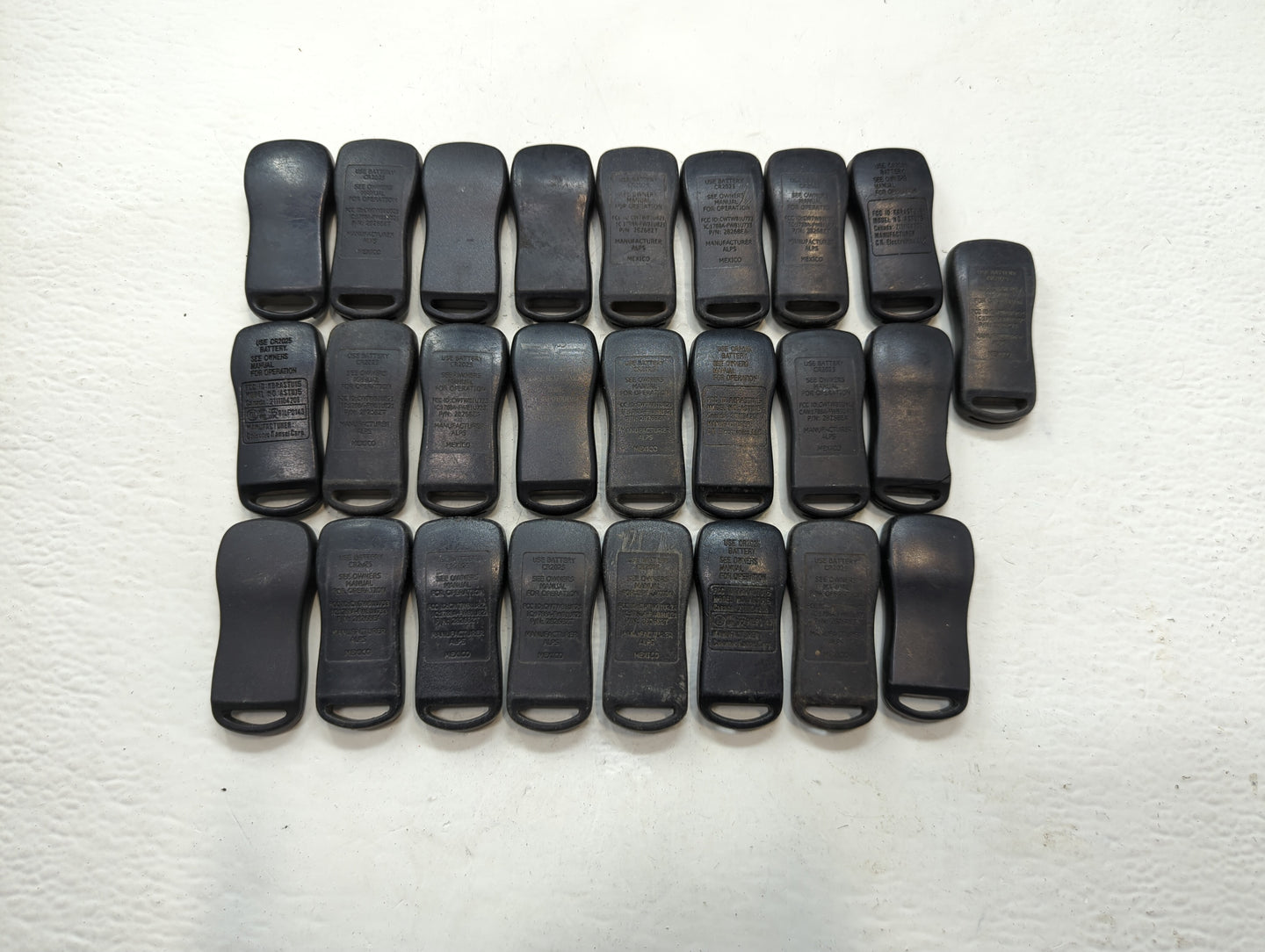 Lot of 25 Nissan Keyless Entry Remote Fob KBRASTU15 | CWTWB1U821 | - Oemusedautoparts1.com