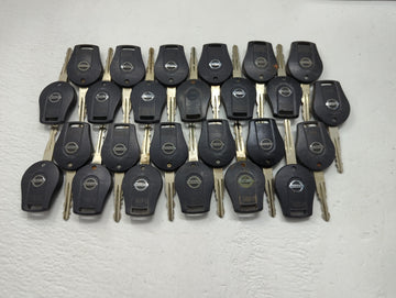 Lot of 25 Nissan Keyless Entry Remote Fob MIXED FCC IDS MIXED PART