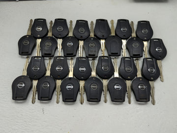 Lot of 25 Nissan Keyless Entry Remote Fob CWTWB1U751 | CWTWB1U816 MIXED