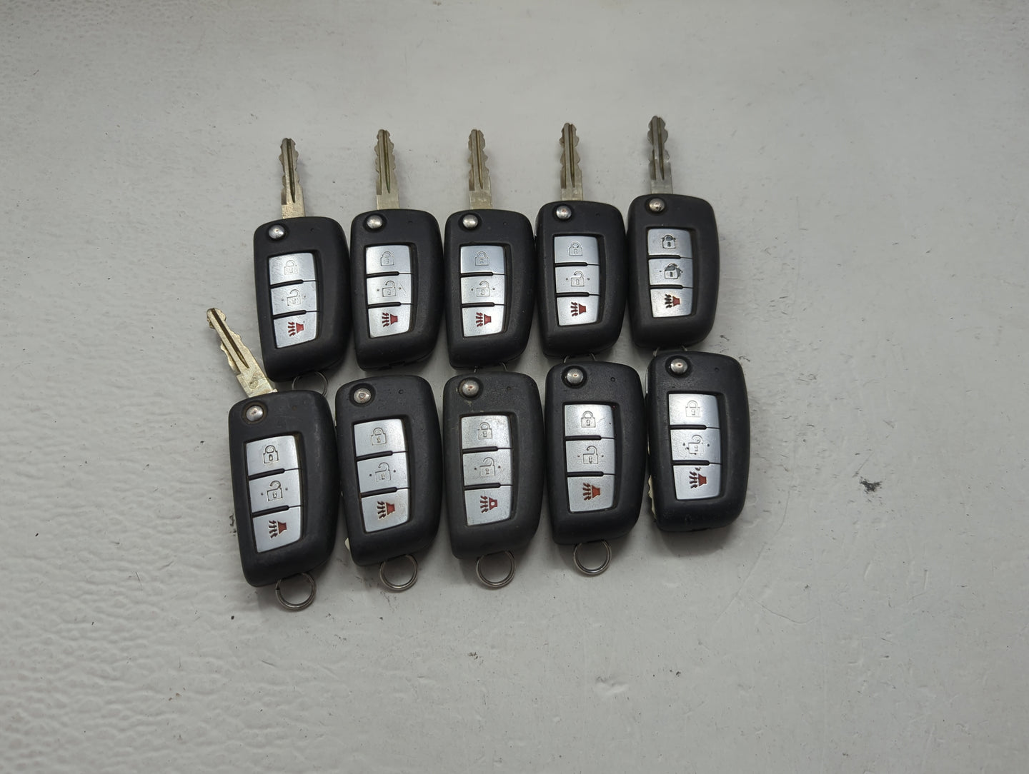 Lot of 10 Nissan Keyless Entry Remote Fob MIXED FCC IDS 1475541 - Oemusedautoparts1.com