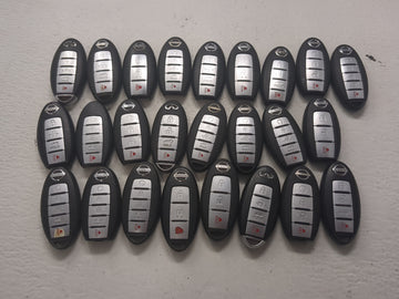 Lot of 25 Nissan Keyless Entry Remote Fob 1520598 - Oemusedautoparts1.com