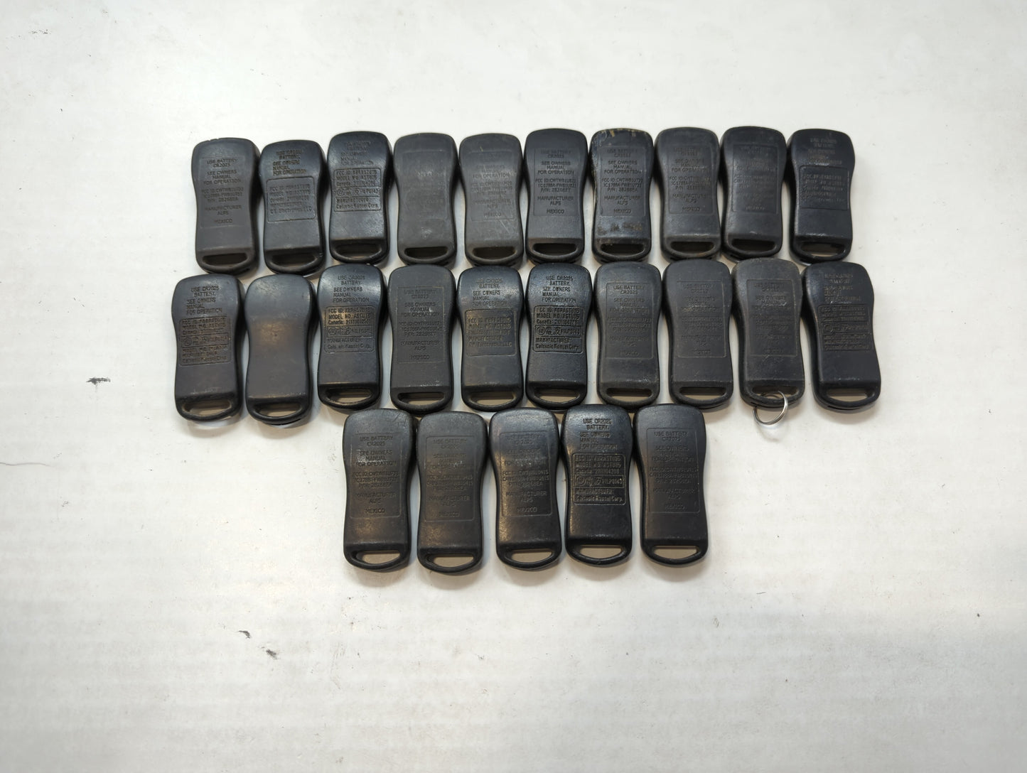 Lot of 25 Nissan Keyless Entry Remote Fob CWTWB1U821 | CWTWB1U429 | - Oemusedautoparts1.com