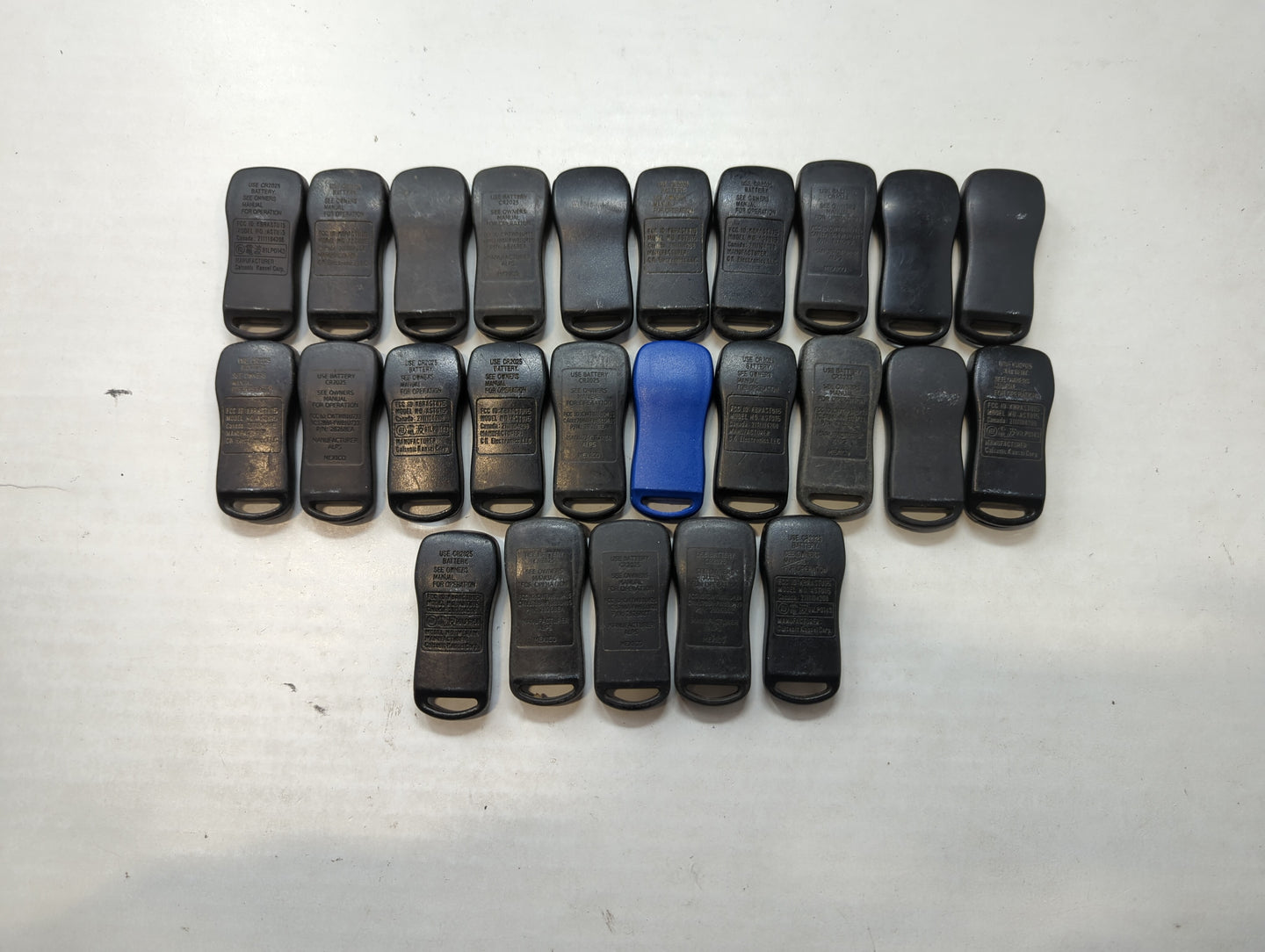 Lot of 25 Nissan Keyless Entry Remote Fob CWTWB1U821 | CWTWB1U429 | - Oemusedautoparts1.com