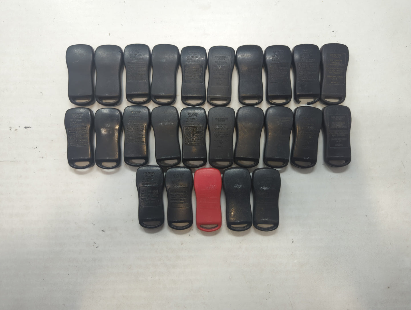 Lot of 25 Nissan Keyless Entry Remote Fob MIXED FCC IDS MIXED PART - Oemusedautoparts1.com