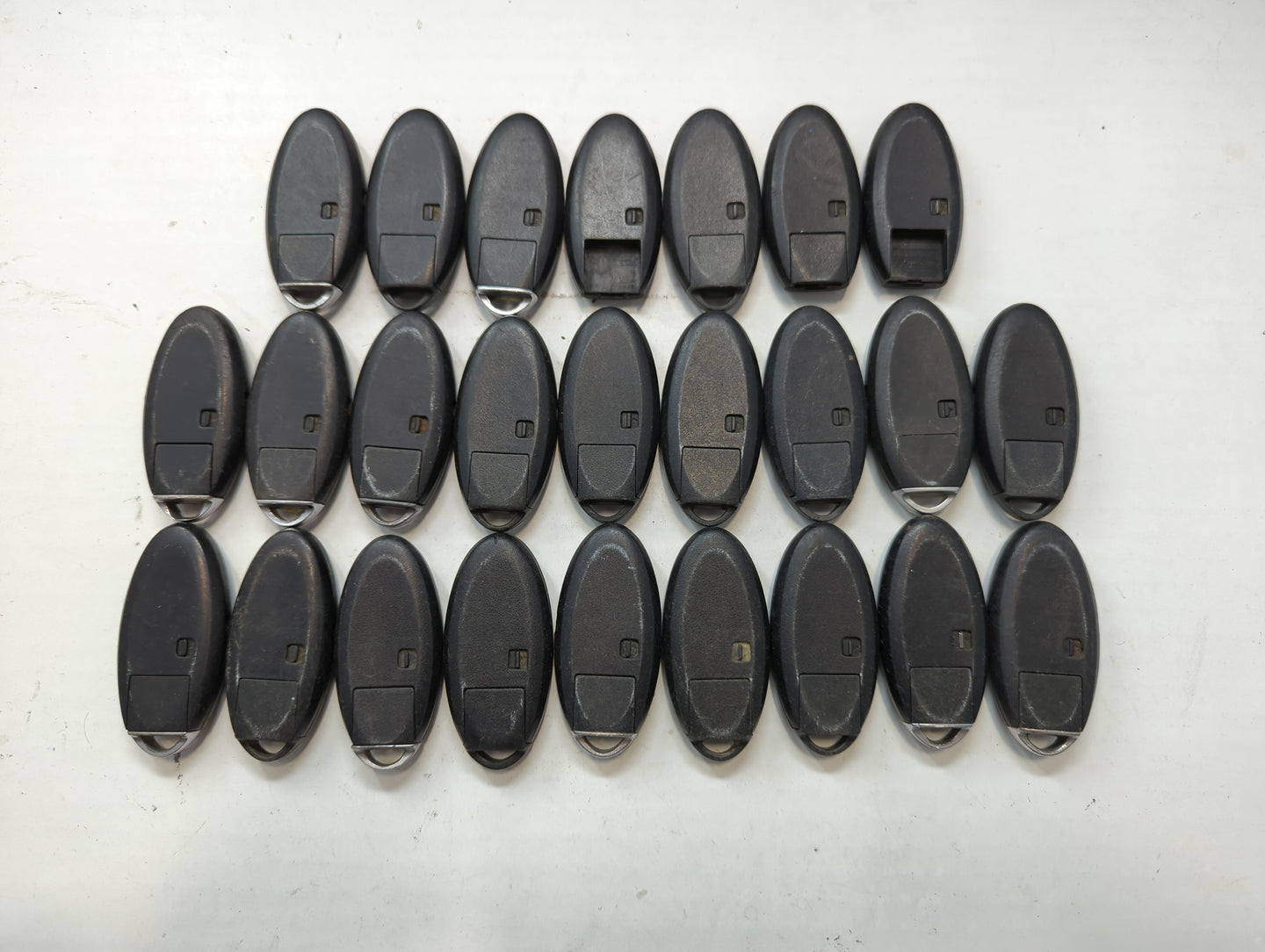 Lot of 25 Nissan Keyless Entry Remote Fob KR5S180144014 | KR55WK49622 | - Oemusedautoparts1.com