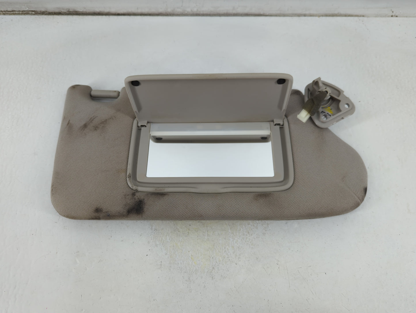 2013-2018 Nissan Altima Sun Visor Shade Replacement Passenger Right Mirror Fits Fits 2013 2014 2015 2016 2017 2018 OEM Used 