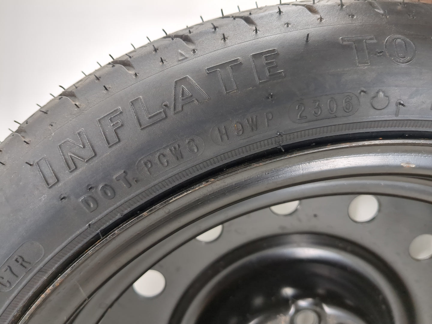 2013-2018 Nissan Altima Spare Donut Tire Wheel Rim Oem - Oemusedautoparts1.com