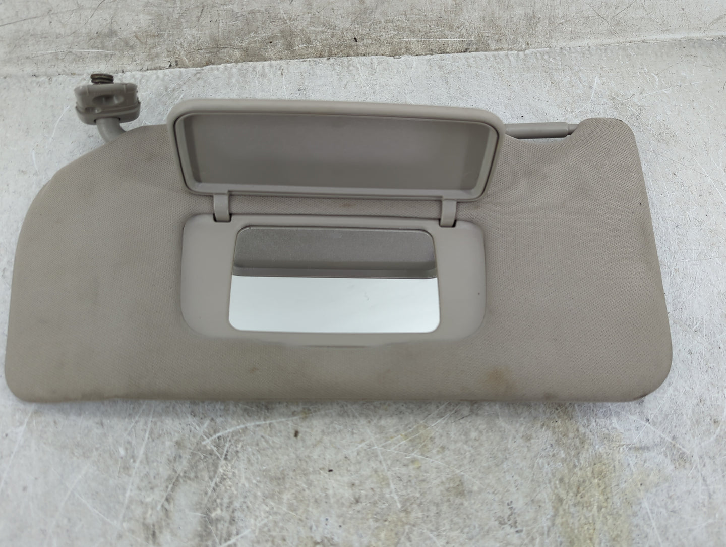 2010-2012 Nissan Altima Sun Visor Shade Replacement Passenger Right Mirror Fits Fits 2010 2011 2012 OEM Used Auto Parts - Oe