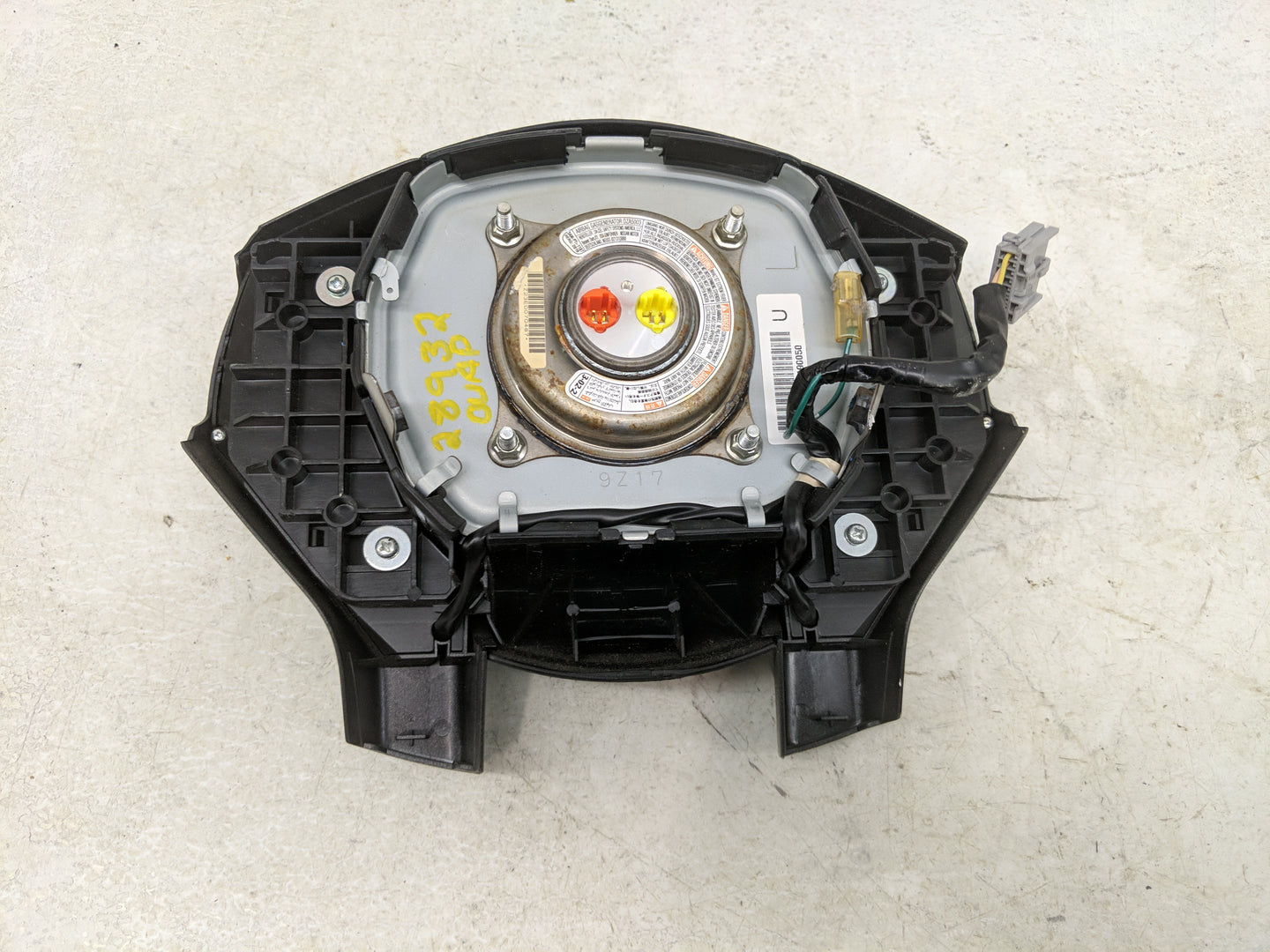 2010-2013 Nissan Altima Air Bag Driver Left Steering Wheel Mounted - Oemusedautoparts1.com