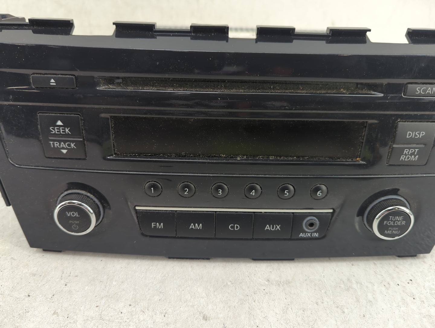 2013-2015 Nissan Altima Radio AM FM Cd Player Receiver Replacement Fits Fits 2013 2014 2015 OEM Used Auto Parts - Oemusedaut