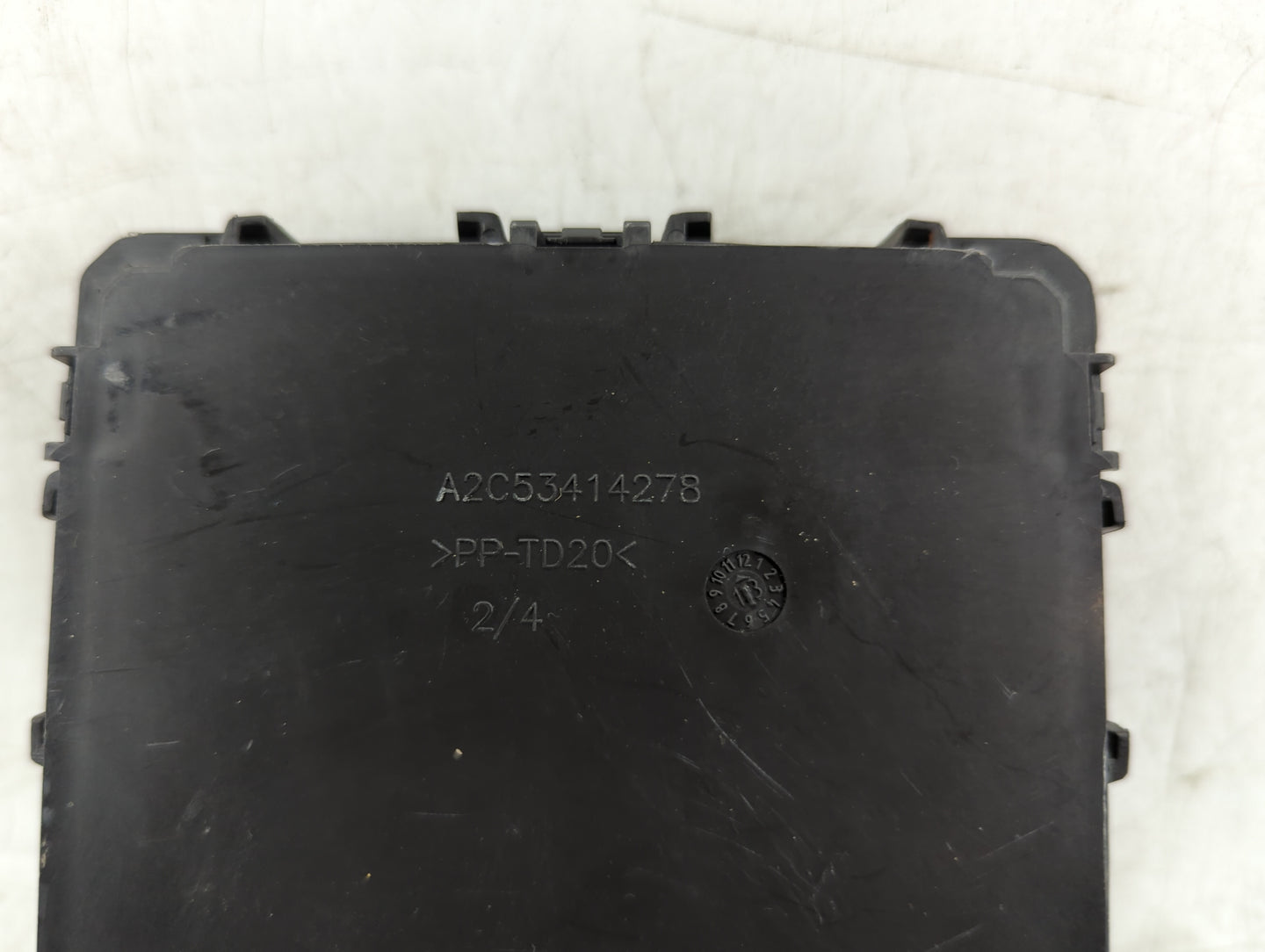 2014-2014 Nissan Altima Body Control Module Bcm Inner Cabin Fuse Box - Oemusedautoparts1.com