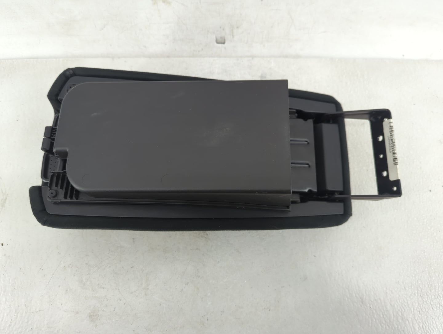 2013-2014 Nissan Altima Center Console Armrest Cover Lid Fits Fits 2013 2014 OEM Used Auto Parts - Oemusedautoparts1.com