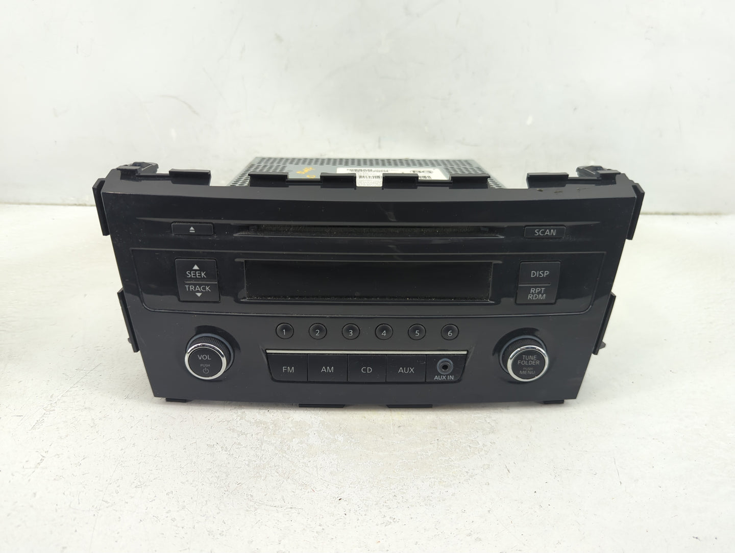 2013-2015 Nissan Altima Radio AM FM Cd Player Receiver Replacement Fits Fits 2013 2014 2015 OEM Used Auto Parts - Oemusedaut
