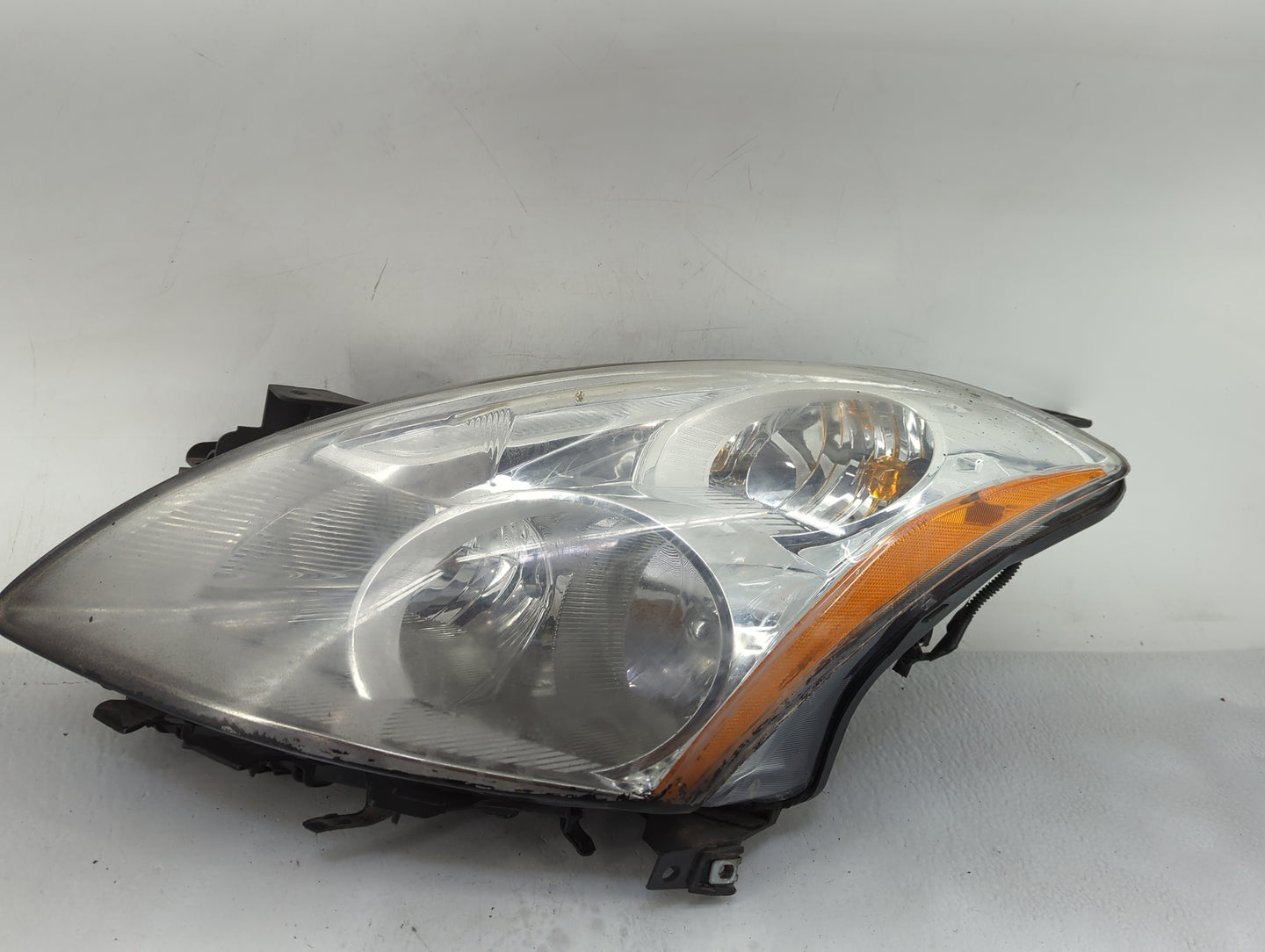 2007-2018 Nissan Altima Driver Left Oem Front Light Lamp - Oemusedautoparts1.com