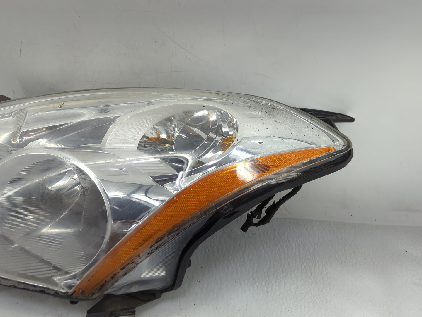 2007-2018 Nissan Altima Driver Left Oem Front Light Lamp - Oemusedautoparts1.com