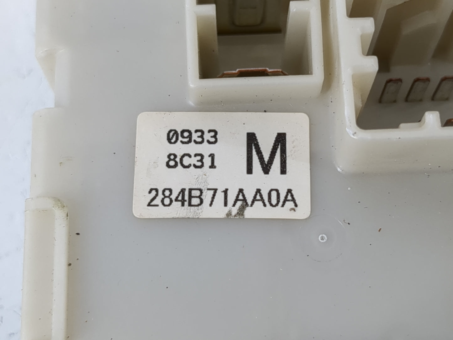 2008-2010 Nissan Altima Fusebox Fuse Box Panel Relay Module Fits Fits 2008 2009 2010 OEM Used Auto Parts - Oemusedautoparts1