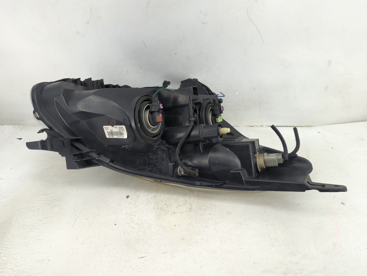 2010-2012 Nissan Altima Driver Left Oem Head Light Headlight Lamp - Oemusedautoparts1.com