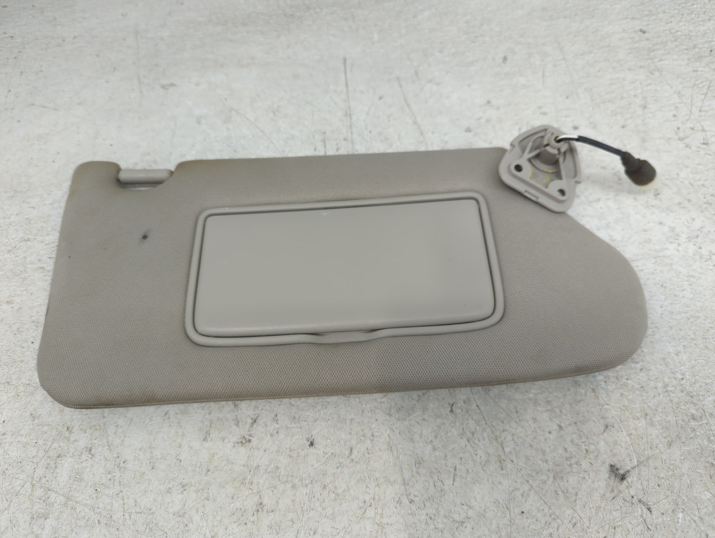 2013-2018 Nissan Altima Sun Visor Shade Replacement Passenger Right Mirror Fits Fits 2013 2014 2015 2016 2017 2018 OEM Used 