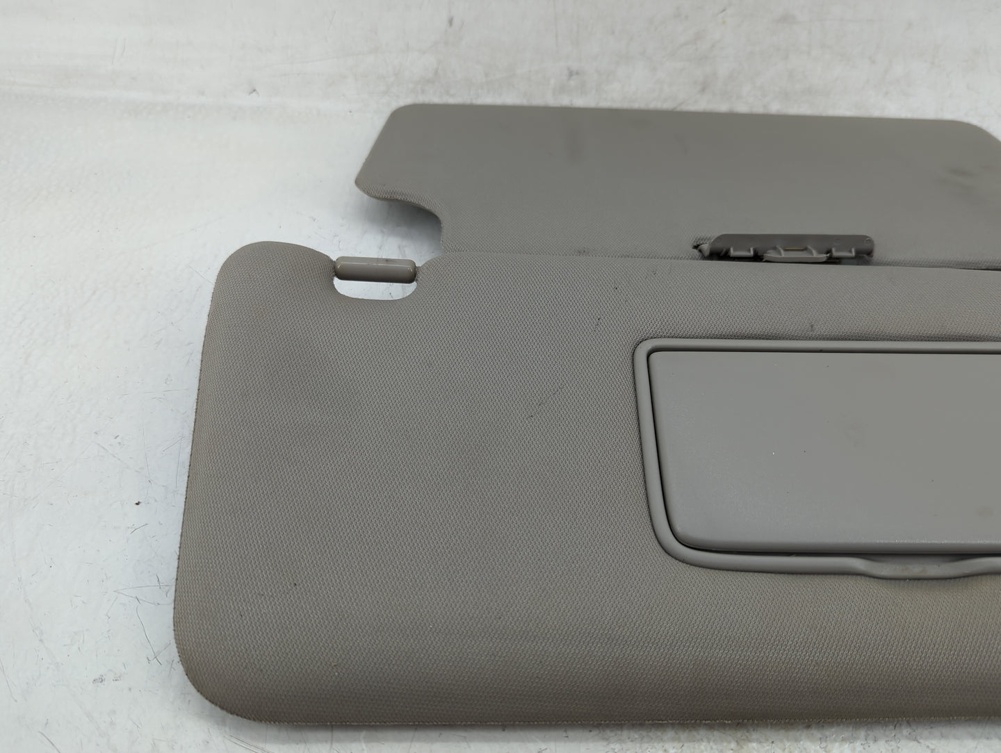 2005-2015 Nissan Armada Sun Visor Shade Replacement Passenger Right Mirror Fits OEM Used Auto Parts - Oemusedautoparts1.com