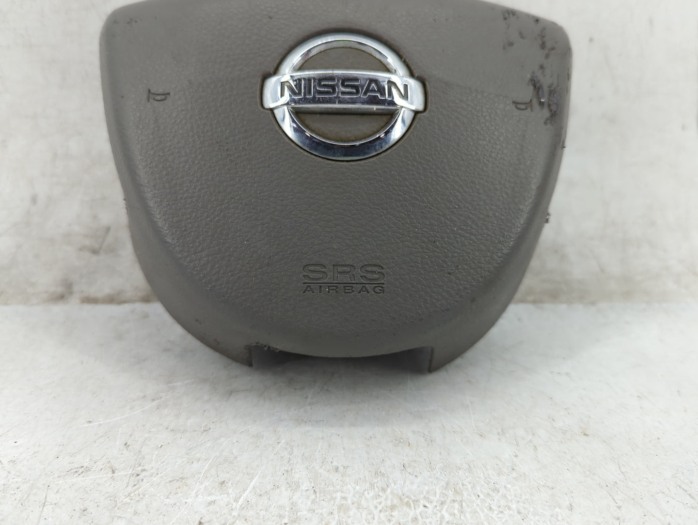 2005-2008 Nissan Maxima Air Bag Driver Left Steering Wheel Mounted Beige - Oemusedautoparts1.com