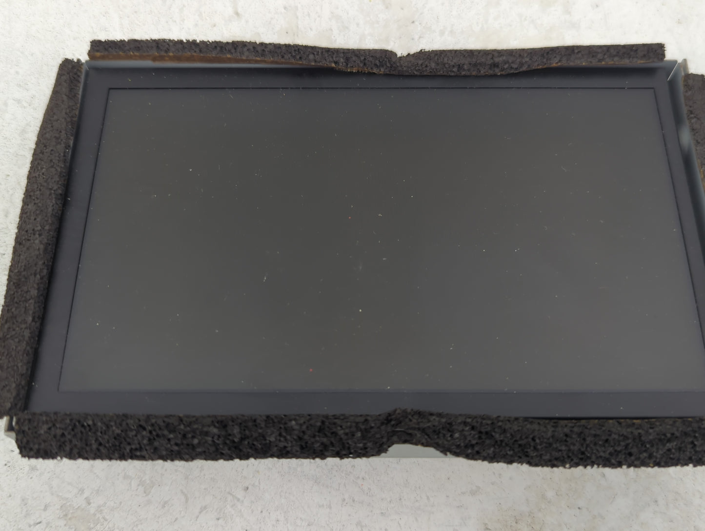 2004-2005 Nissan Maxima Information Display Screen - Oemusedautoparts1.com